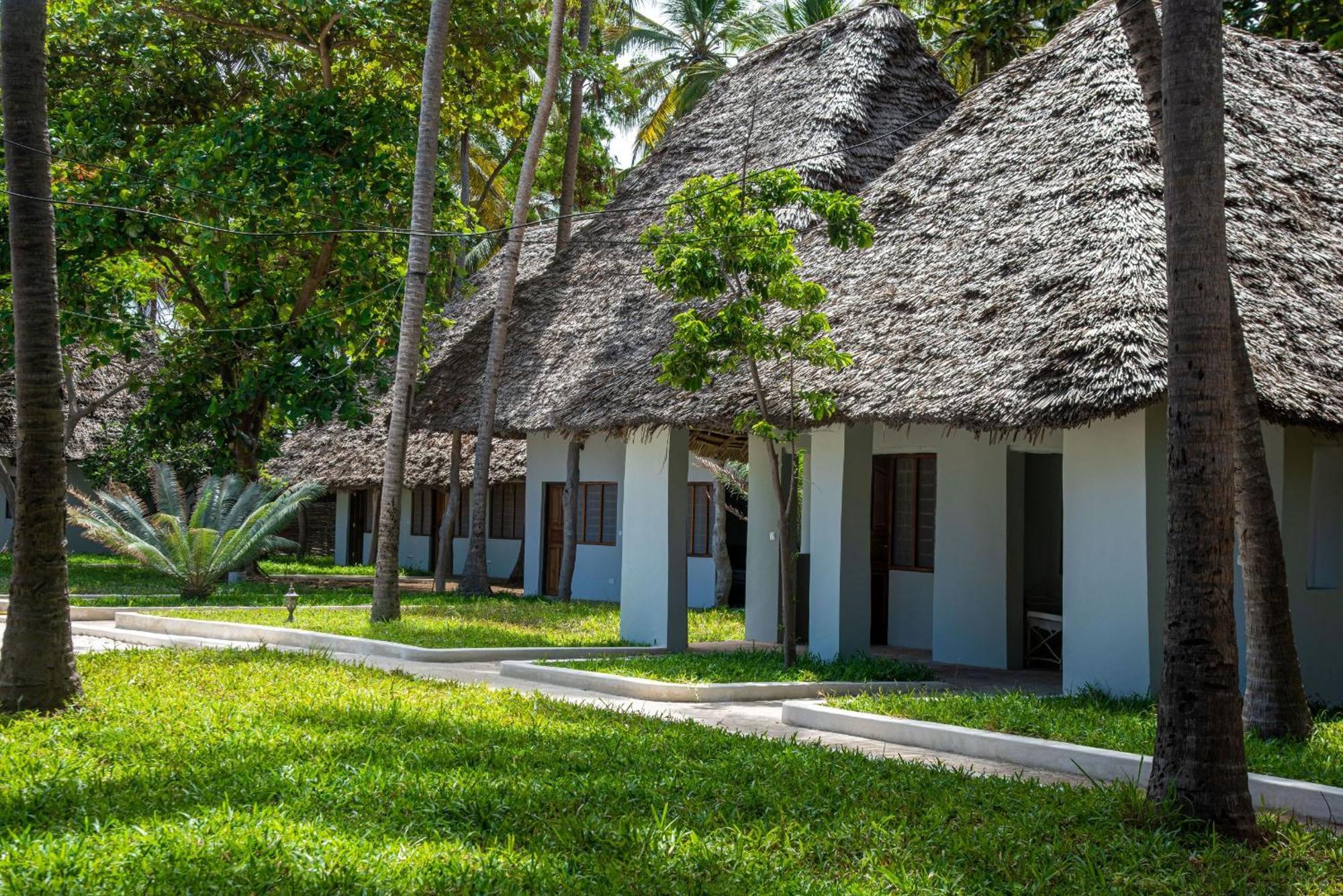 Ndame Paje Hotel Ngoại thất bức ảnh